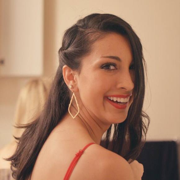 Meet your Posher, Bri - Picture 1 of 1